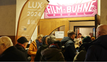 news-luxbonn-neue-filmbühne-frontdoor-2024-01-10.png