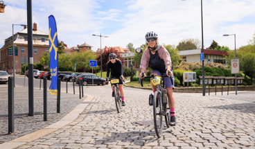 Radelnde im Dreiländereck bei Zittau.