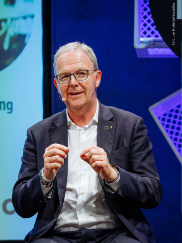 MdEP Axel Voss auf dem Panel zu digitaler Souveränität